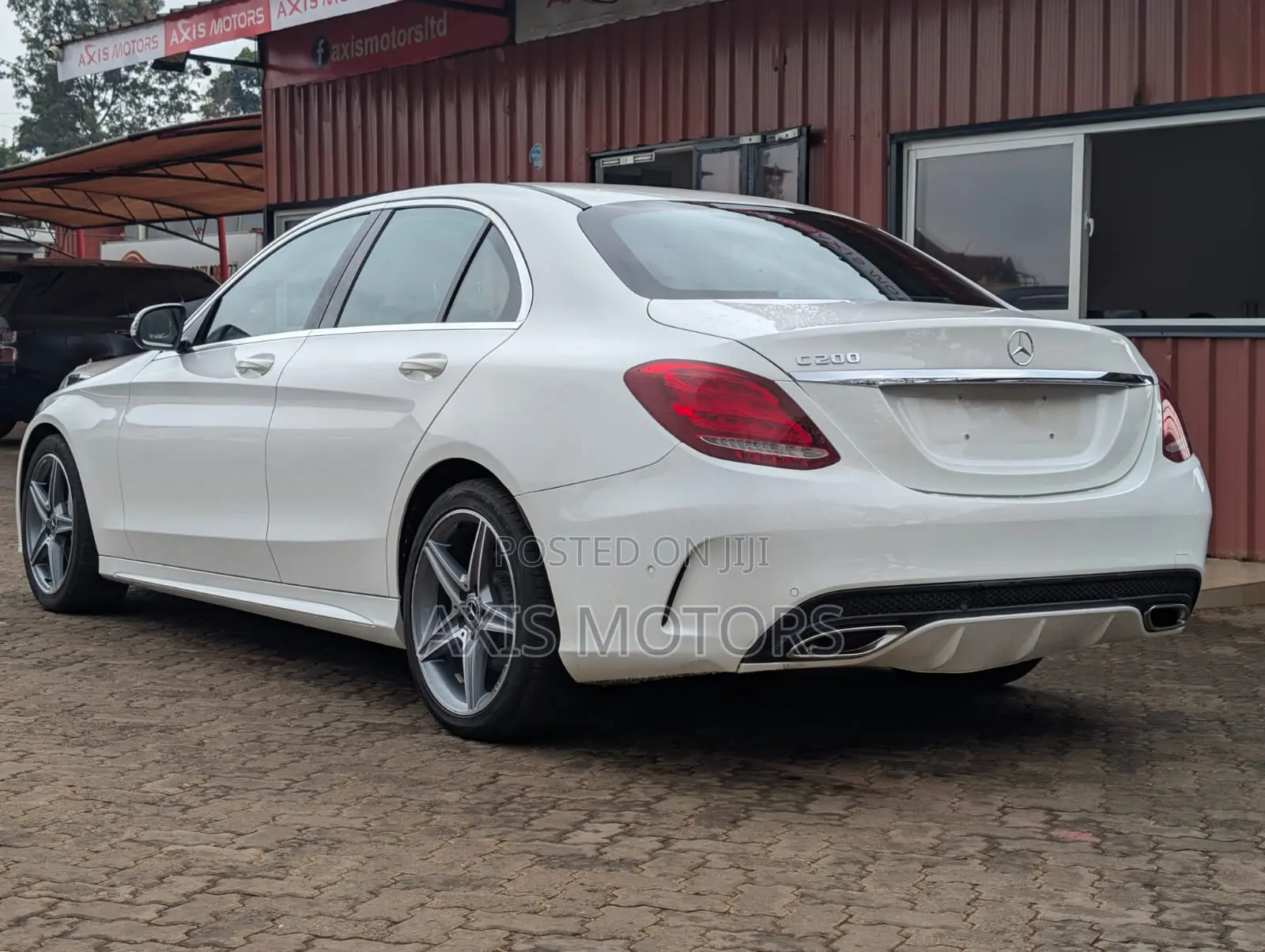 Mercedes-Benz C200 2019 White