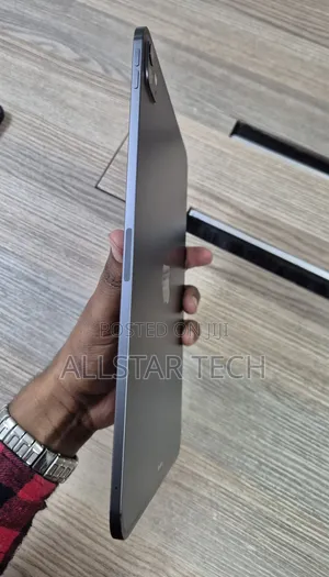 New Apple iPad Pro 512 GB Black