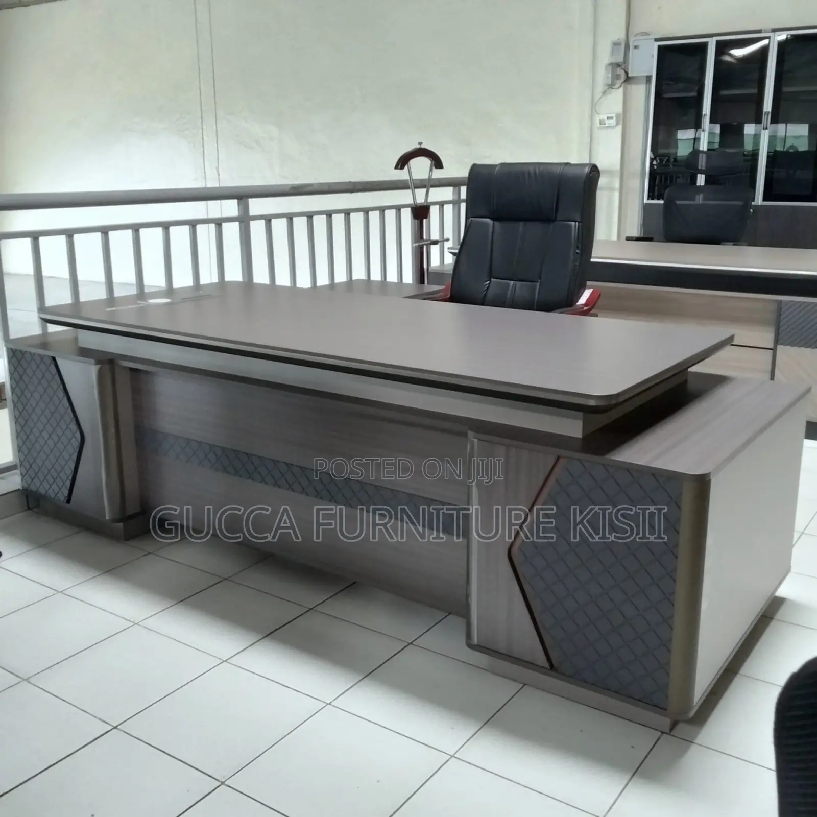 2M Executive CEO Office Desk