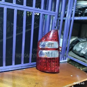 Toyota Noah Model 2011/2012/2013 Back Lamp, Clean Ex Japan