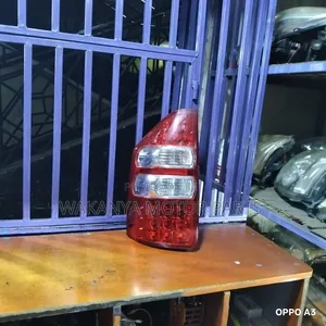 Toyota Noah Model 2011/2012/2013 Back Lamp, Clean Ex Japan
