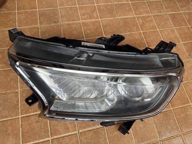 Ford Ranger 2016 Original Headlight Used - main view