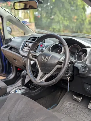 5 Seater Honda Fit for Hire/Rent