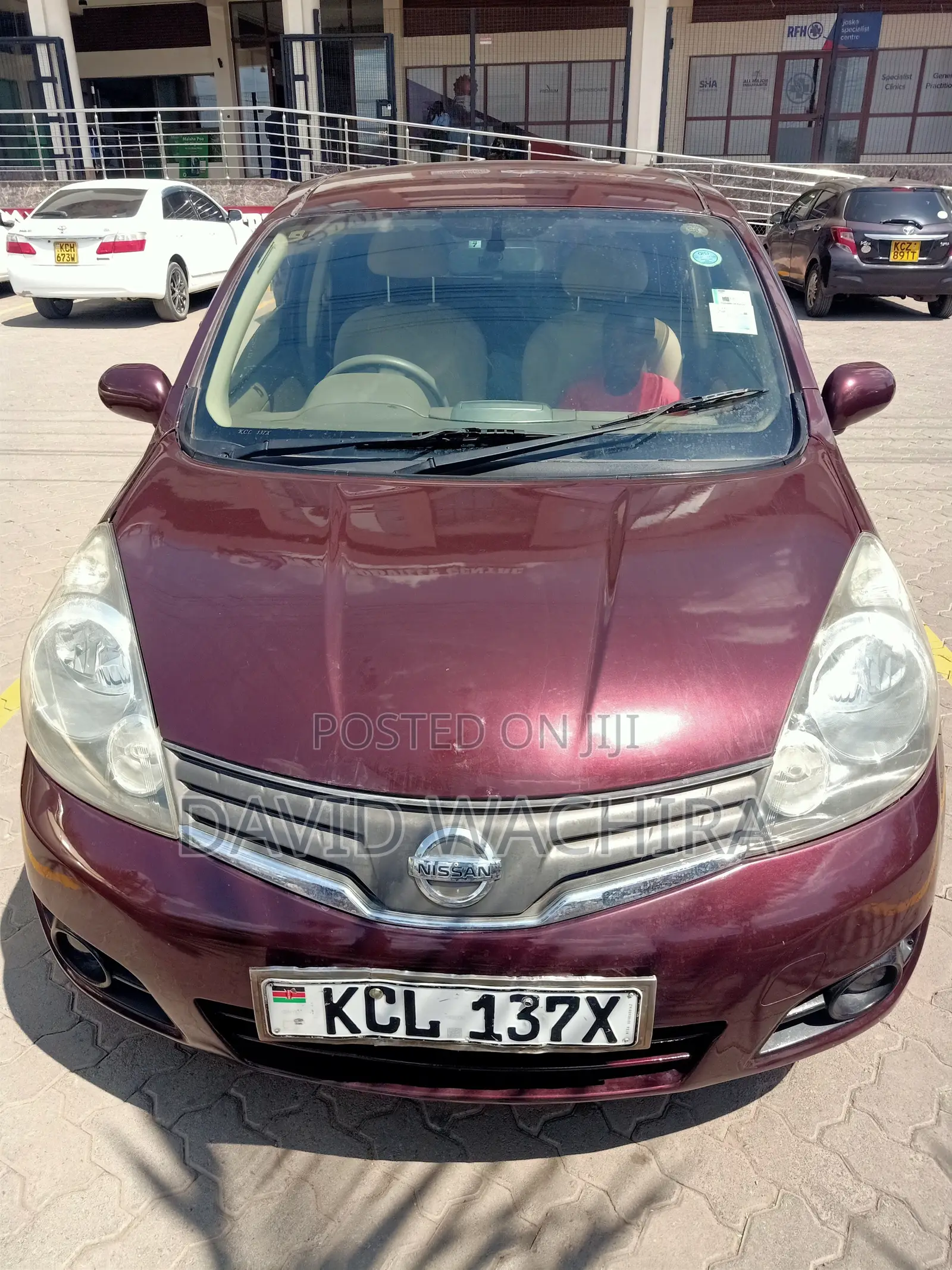 Nissan Note 2010 Burgundy