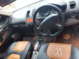 Volkswagen Polo Variant 1999 Orange