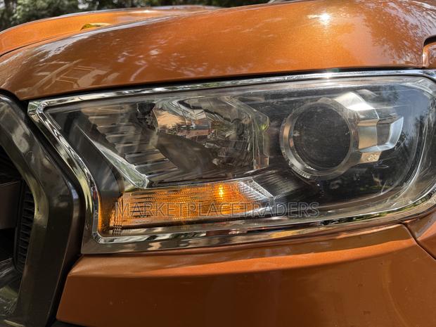 Ford Ranger 2016 Original Headlight Used - thumbnail 6