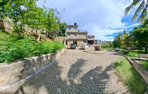 Furnished 8bdrm Apartment in Mombasa CBD for sale