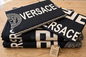 Versace,Gucci,LV Bedsheets (2 Bedsheets + 2 Pillowcases)