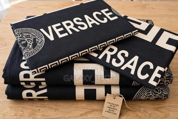 Versace,Gucci,LV Bedsheets (2 Bedsheets + 2 Pillowcases) - thumbnail 2
