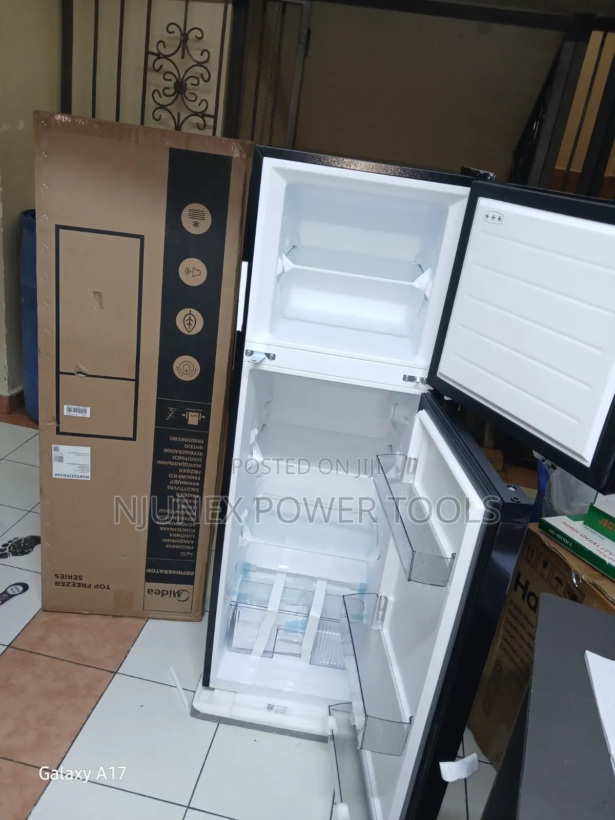 Midea Top-Freezer Double-Door Refrigerator (Around 128L Capacity)