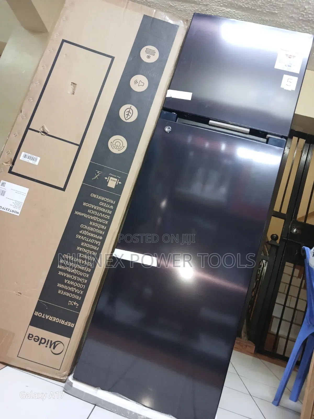 Midea Top-Freezer Double-Door Refrigerator (Around 128L Capacity)