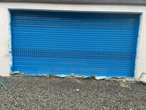 Automatic Heavy Duty Shop Door