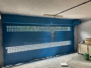 Automatic Heavy Duty Shop Door