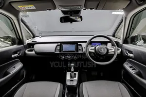 Honda Fit 2021 Silver