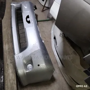 Toyota ISIS MODEL 2008 Front Bumper Complete With Fog Lamps, Ex Japan