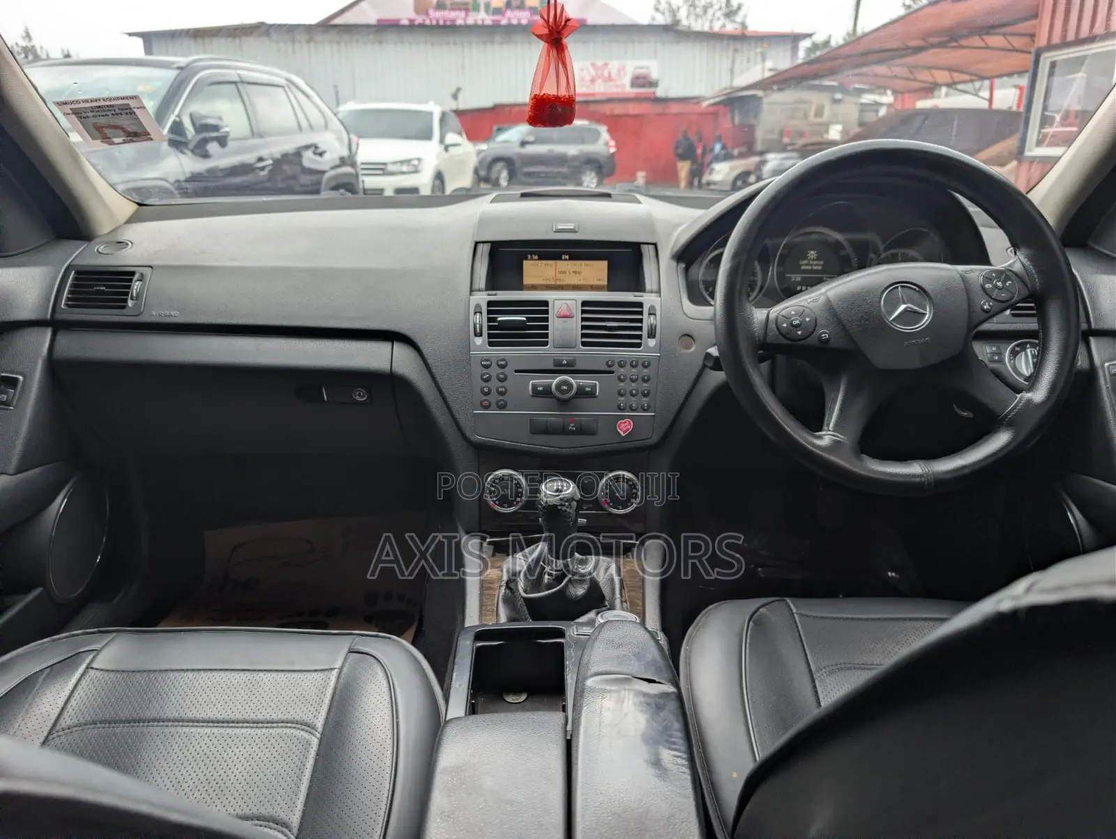 Mercedes-Benz C220 Classic 2010 Gray