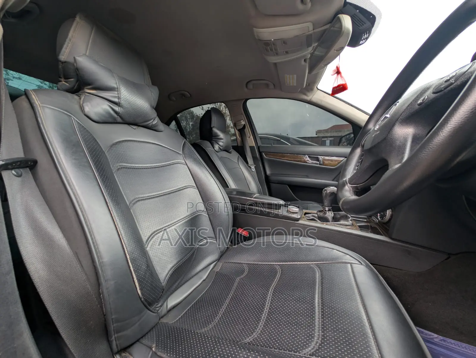 Mercedes-Benz C220 Classic 2010 Gray