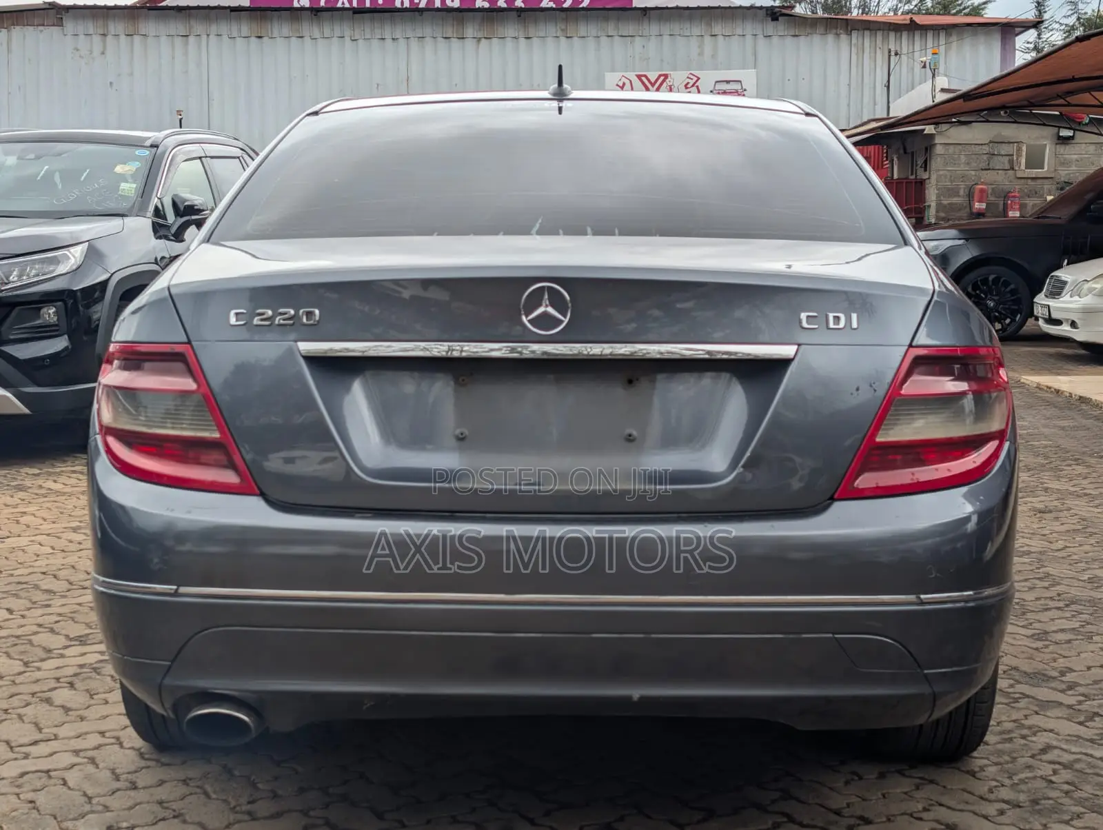 Mercedes-Benz C220 Classic 2010 Gray