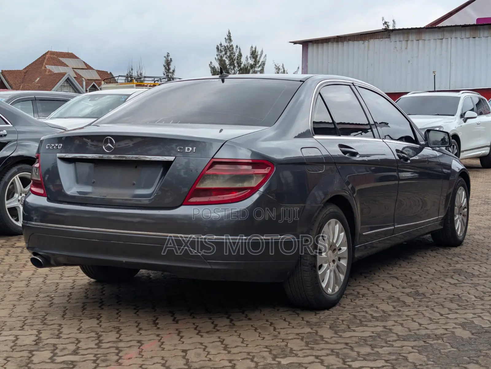 Mercedes-Benz C220 Classic 2010 Gray
