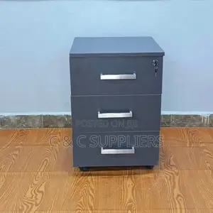 3 Drawer Mobile Pedestal in Gray