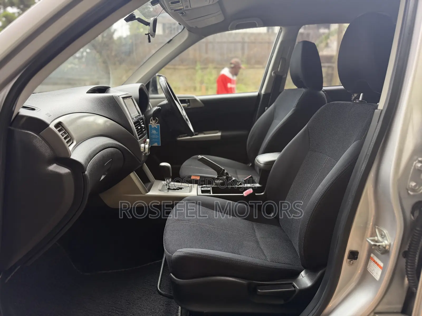 Subaru Forester 2010 Silver