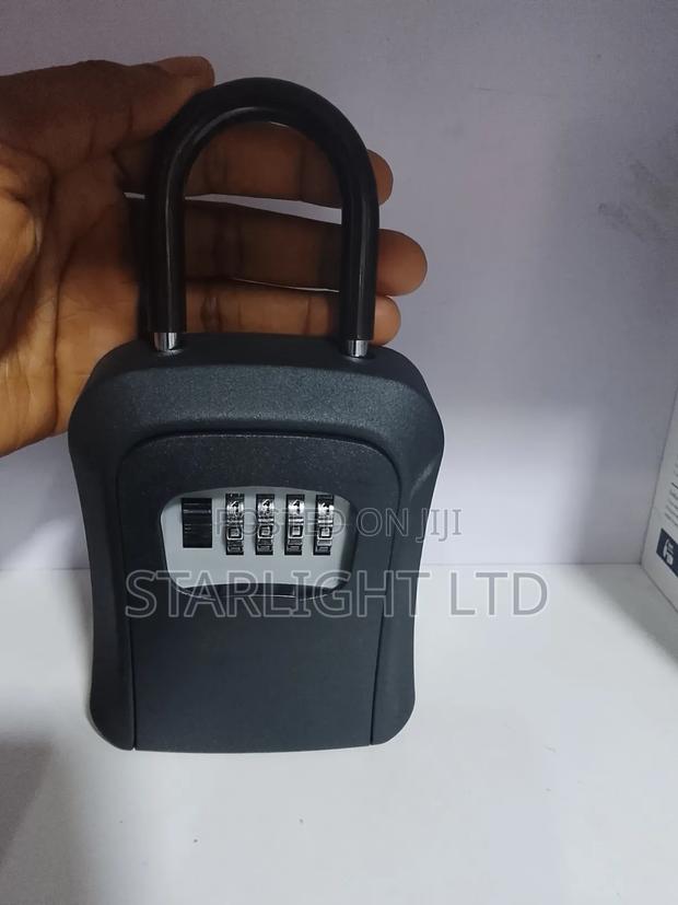 4-Digit Combination Lockbox for Realtors and Airbnb - thumbnail 2