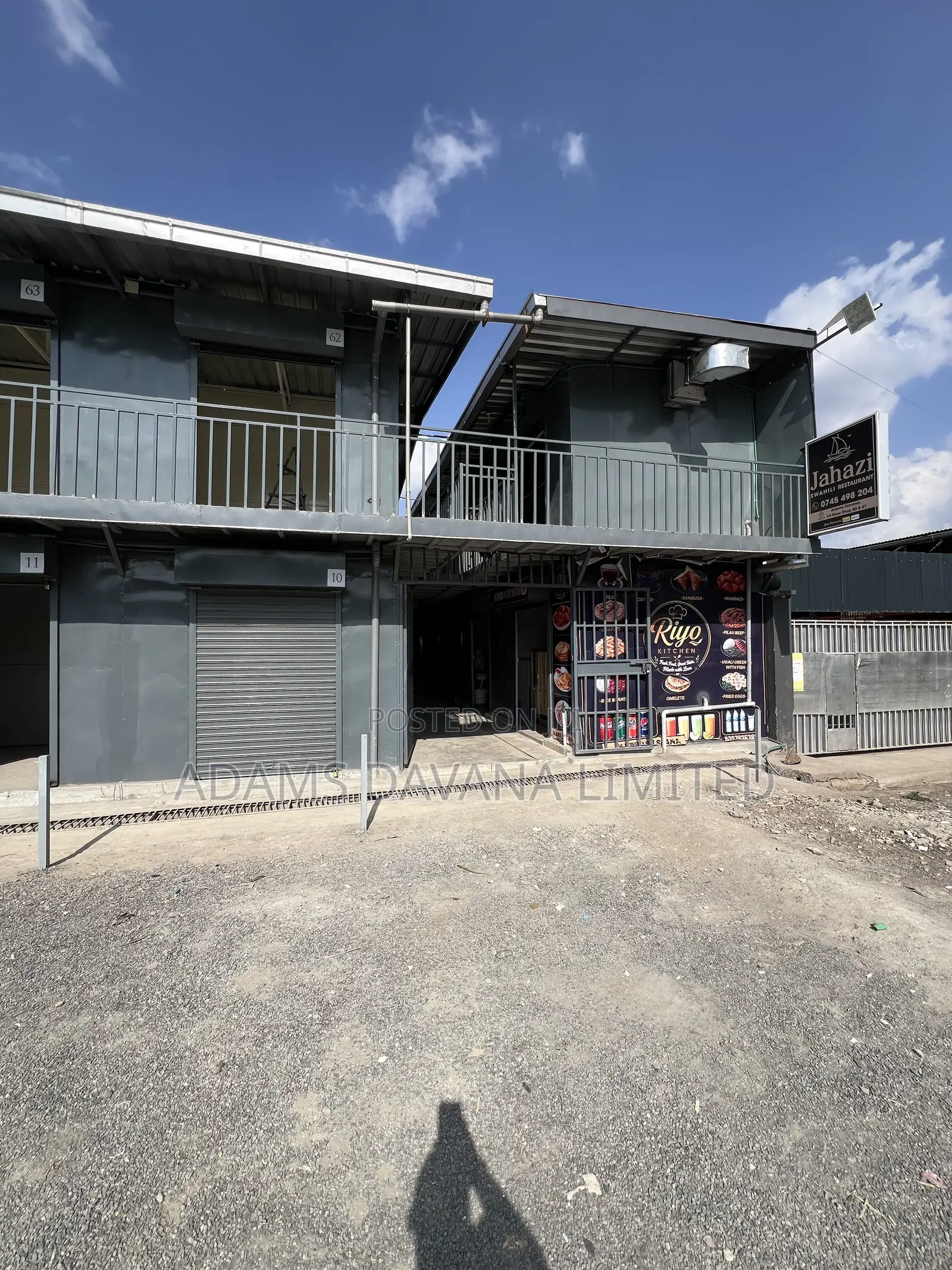 Stalls for Rent — Adams, Toi Market