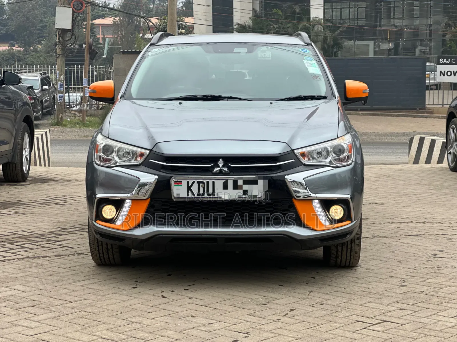 Mitsubishi RVR 2018 Gray