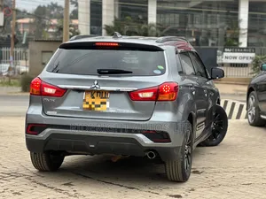 Mitsubishi RVR 2018 Gray
