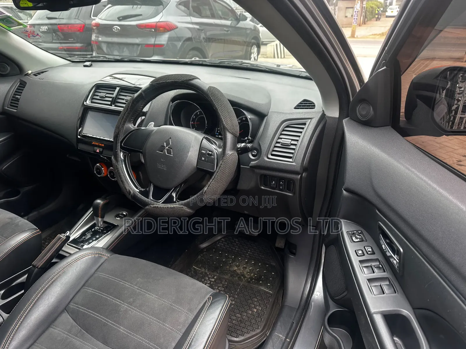 Mitsubishi RVR 2018 Gray