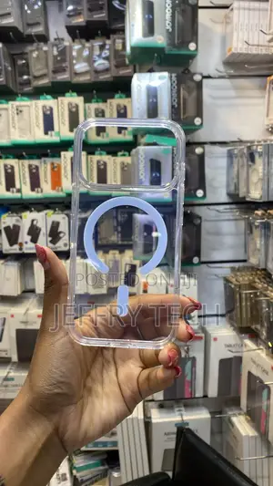 Transparent MagSafe Clear Case Smartphones Like iPhone 17 Pro Max.
