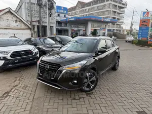 Nissan Kicks 2021 Burgundy