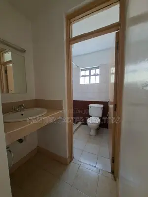 3bdrm Apartment in Imara Daima, City Cabanas for sale