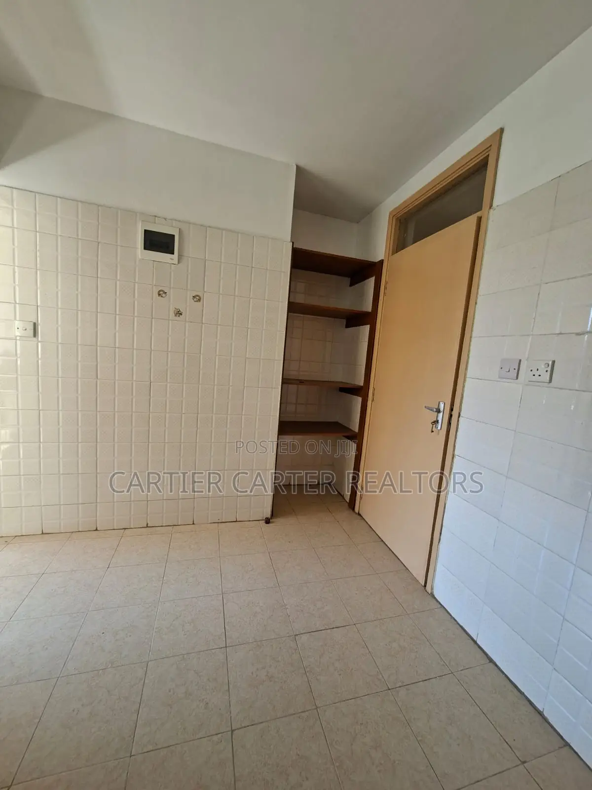 3bdrm Apartment in Imara Daima, City Cabanas for sale