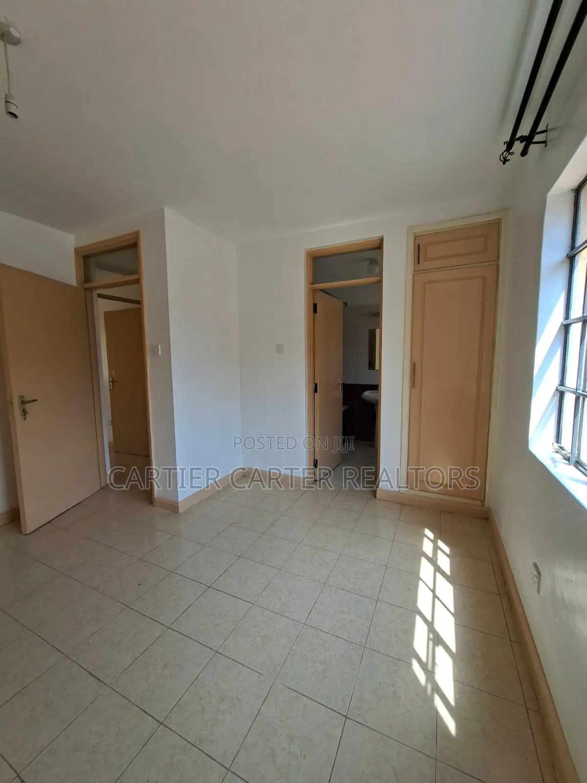3bdrm Apartment in Imara Daima, City Cabanas for sale