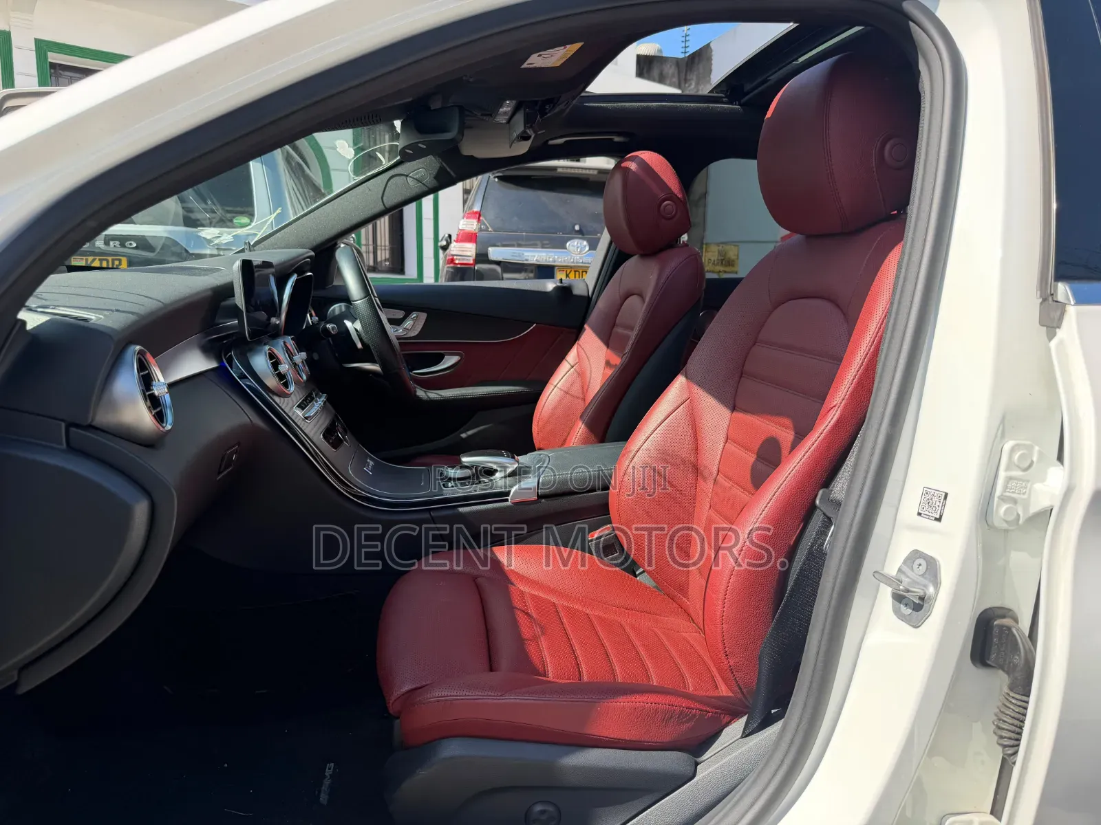Mercedes-Benz C200 2019 White