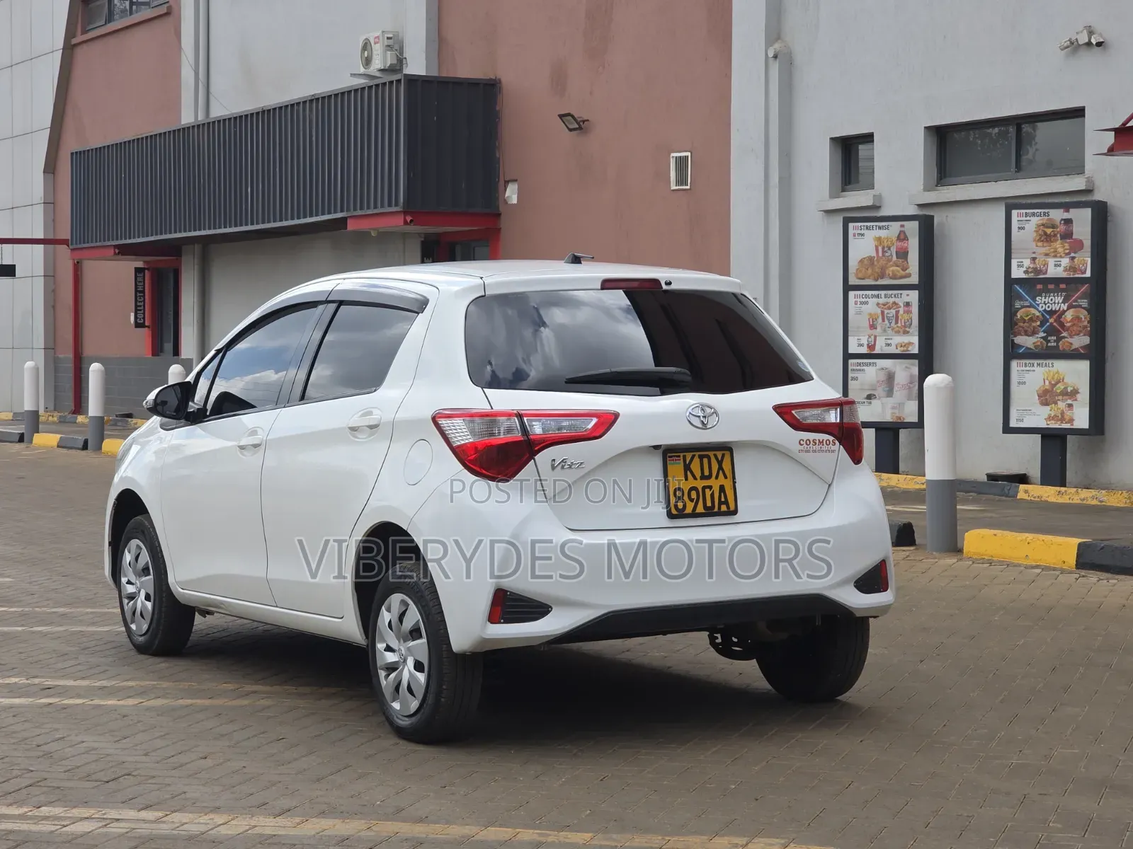 Toyota Vitz 2019 White