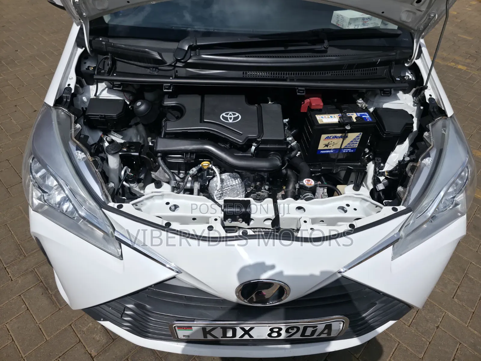 Toyota Vitz 2019 White