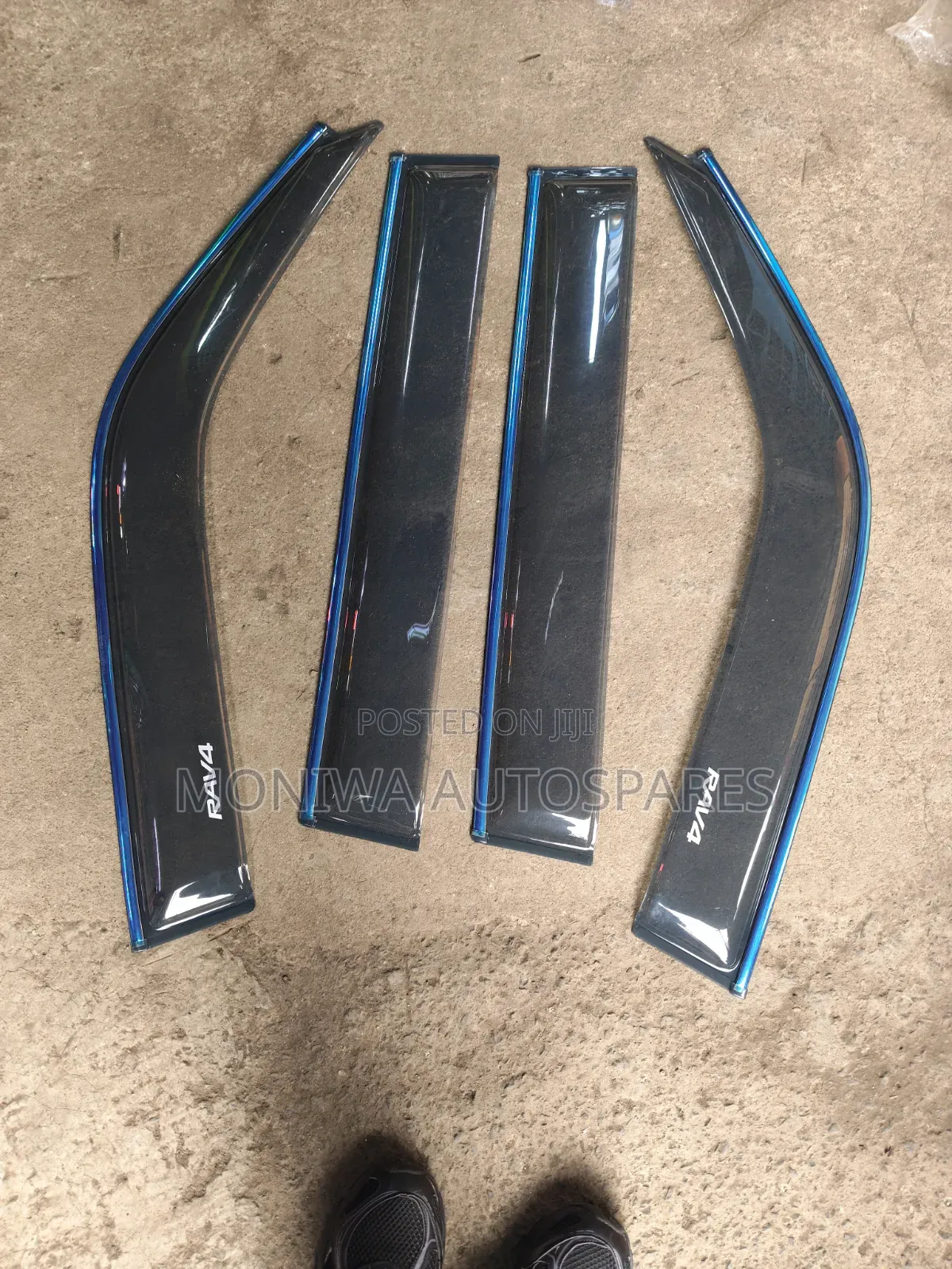 Windbreaker Rav 4 Old Model 1996-1999