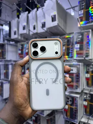 Frosted Magnetic Case With an Camera Stand and Lens iPhone 17 PRO MAX