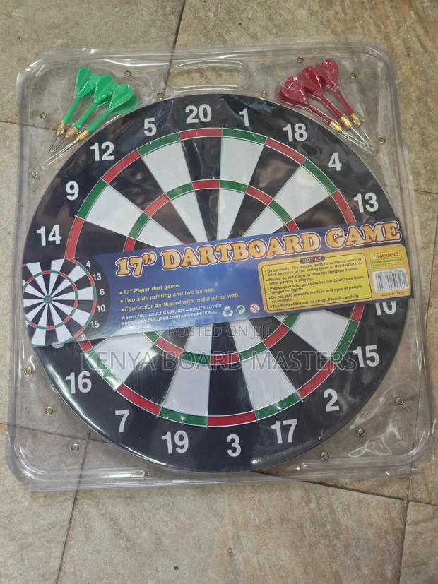 Dart Bord and Dart Arrow - main view