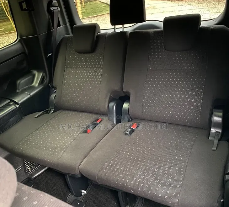 Toyota Noah 2020 Silver