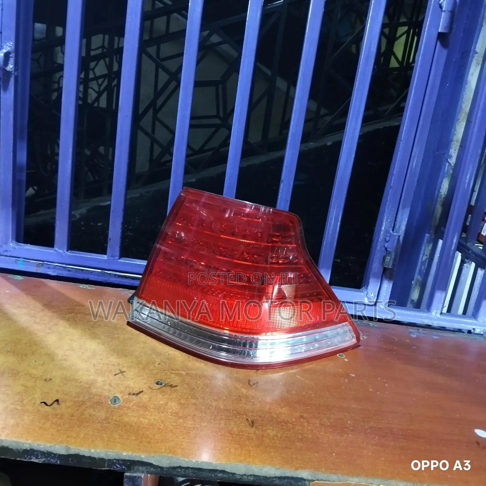 Toyota Crown Break Lamp, Clean Ex Japan Motor Vehicle Spare Parts