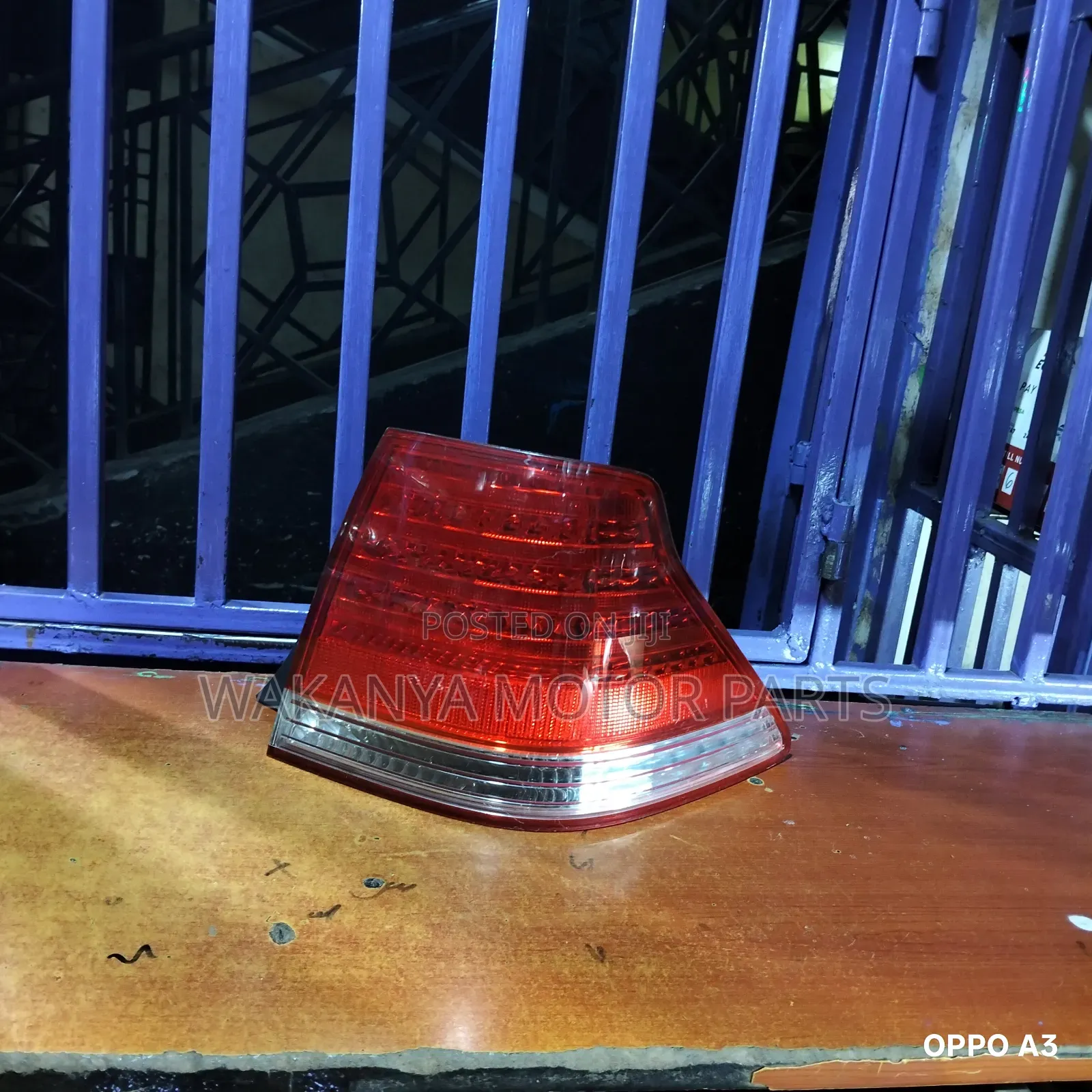 Toyota Crown Break Lamp, Clean Ex Japan Motor Vehicle Spare Parts