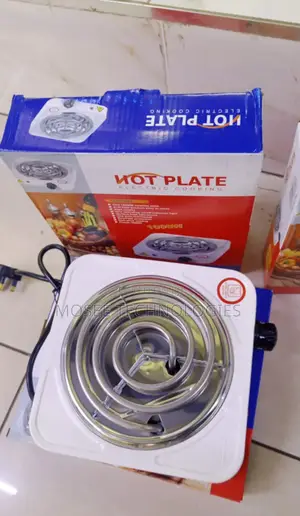 Travel-Friendly Electric Hot Plate – Easy-Clean Non-Stick Coating