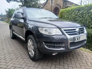 Volkswagen Touareg 3.6 V6 2007 Gray