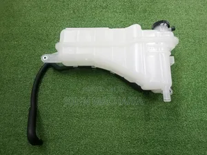 Radiator Coolant Expansion Reservoir Tank for Land Cruiser Prado 150