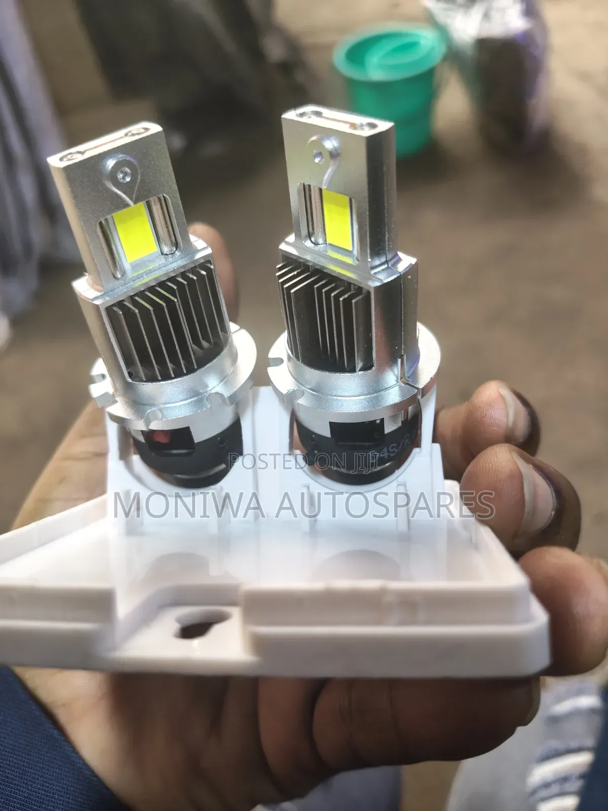 Xenon Bulb D Series D4s/R
