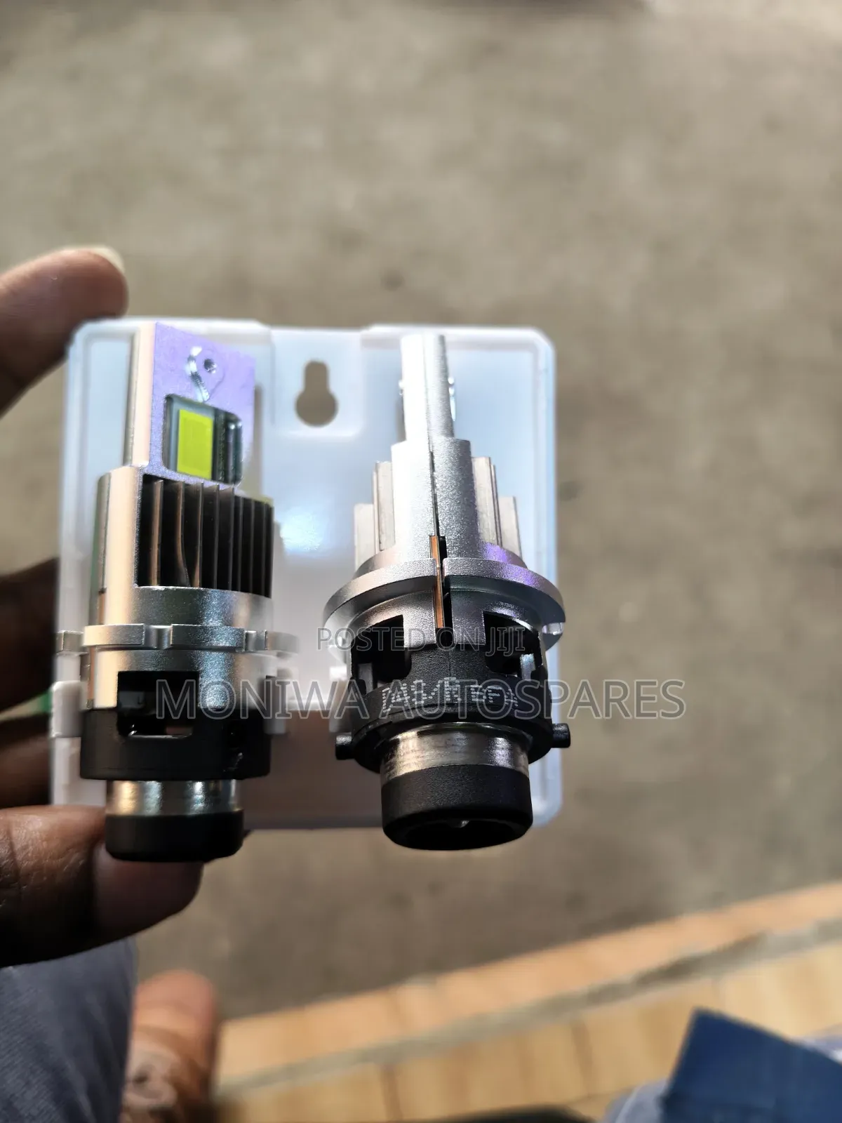 Xenon Bulb D Series D4s/R