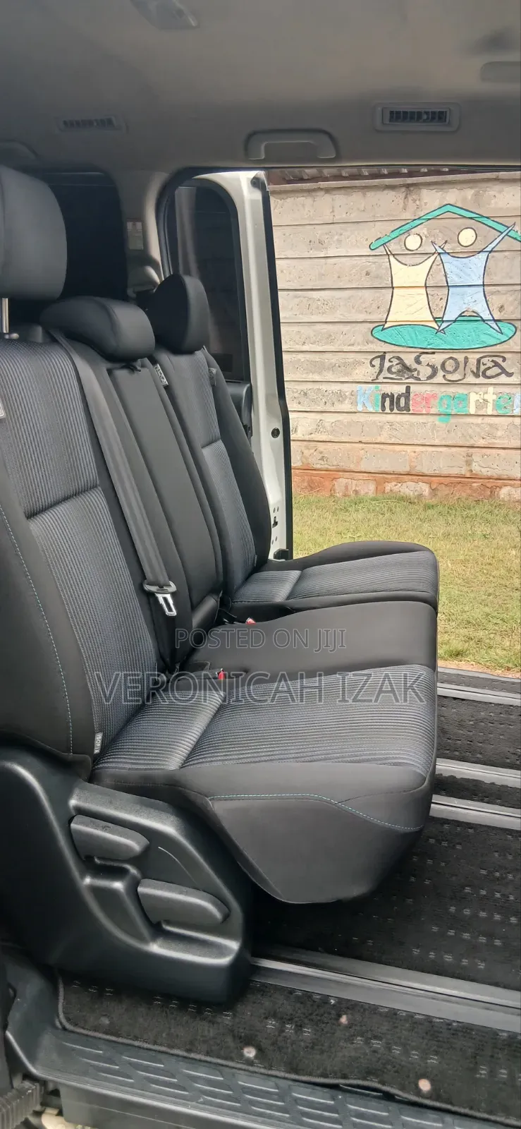 Toyota Voxy 2017 White